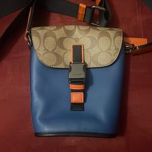 NWT Coach messenger bag